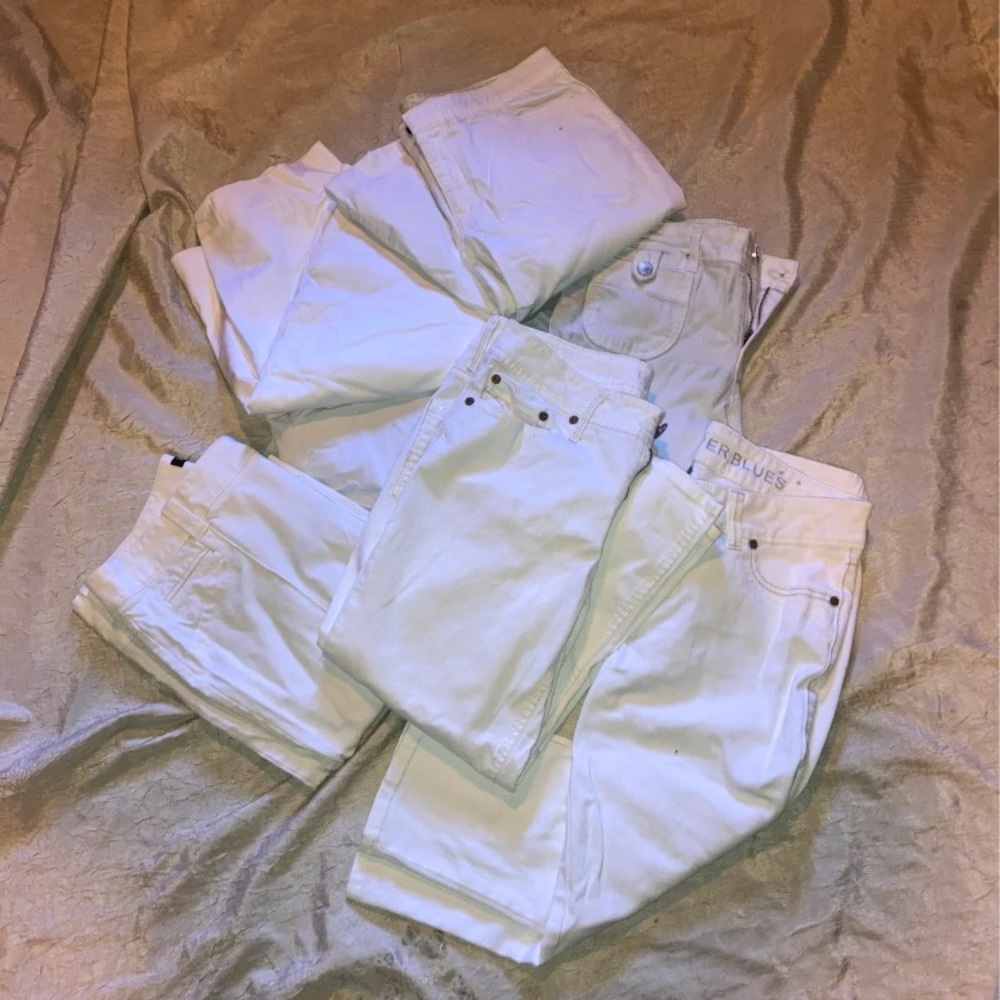 SUPER DEAL! White Capri Bundle! 7 pair.